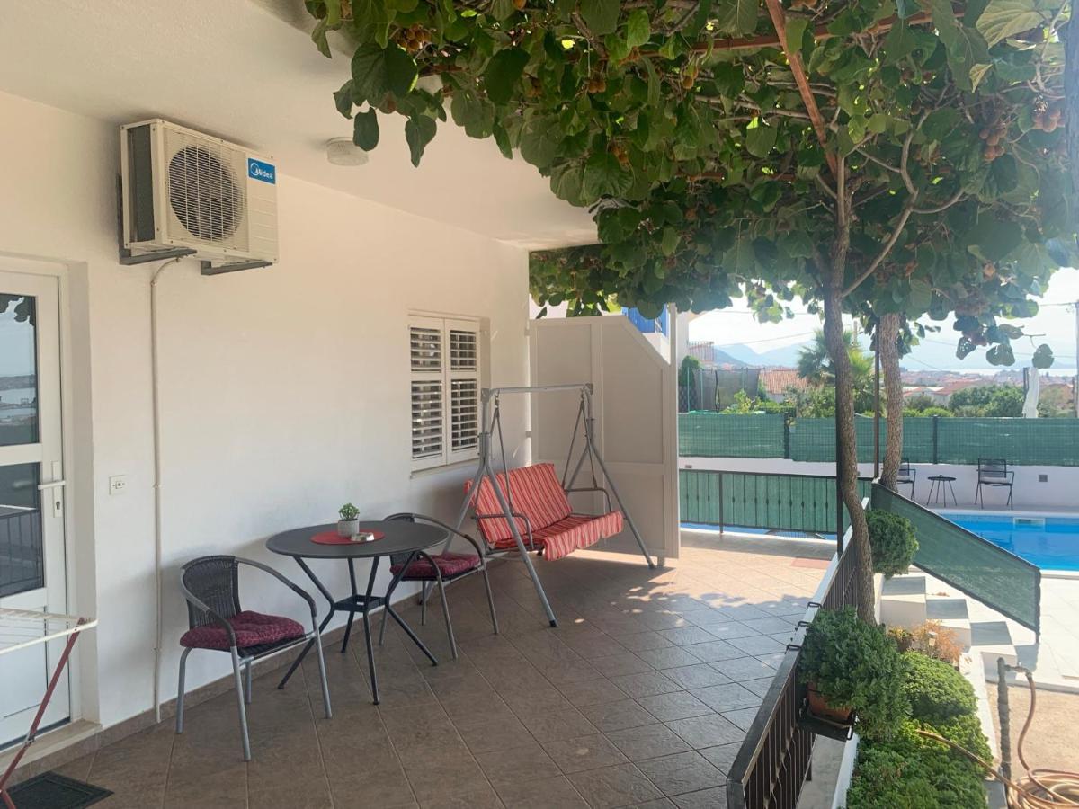 Apartments Villa Bella Vista Seget Trogir Exterior foto