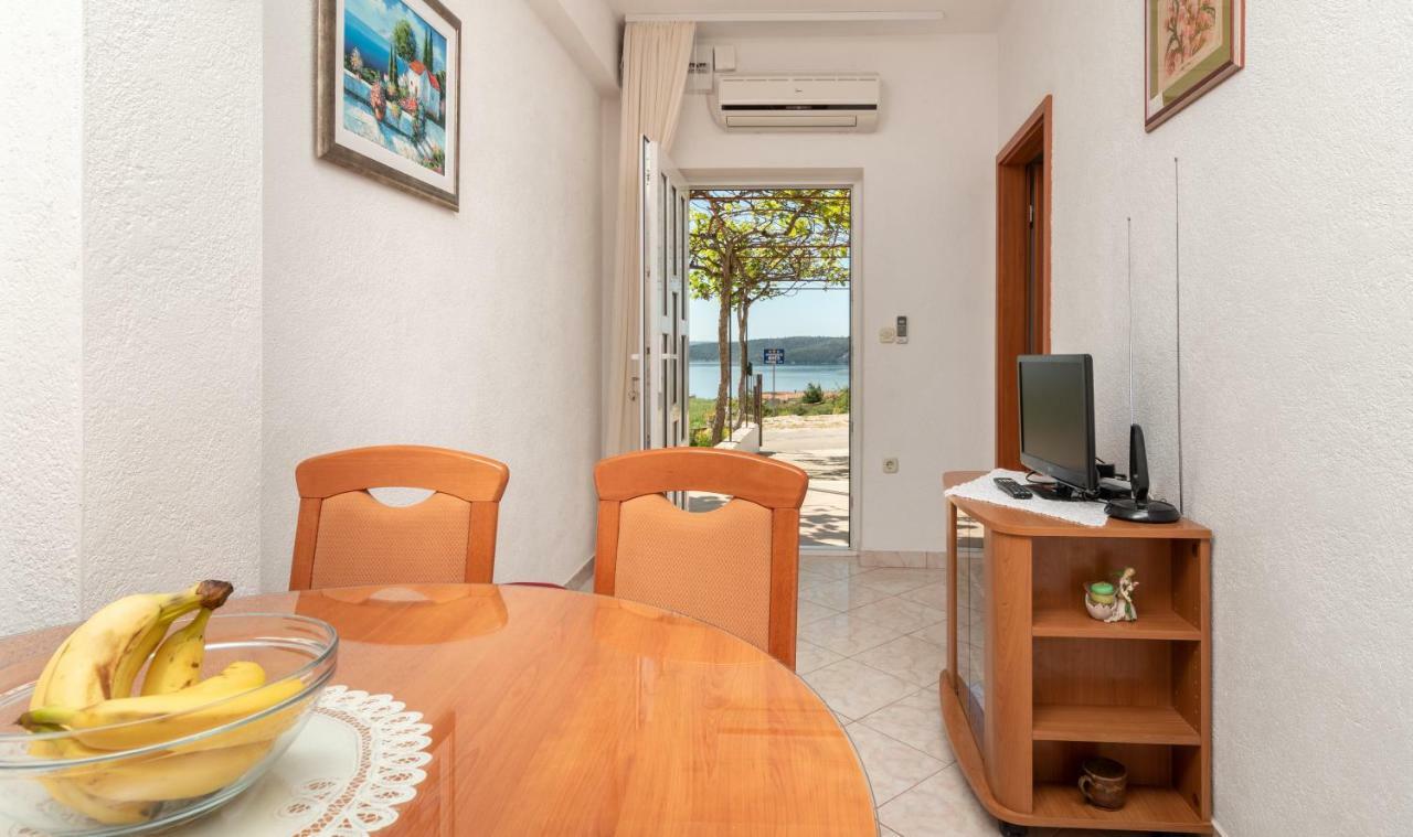 Apartments Villa Bella Vista Seget Trogir Exterior foto